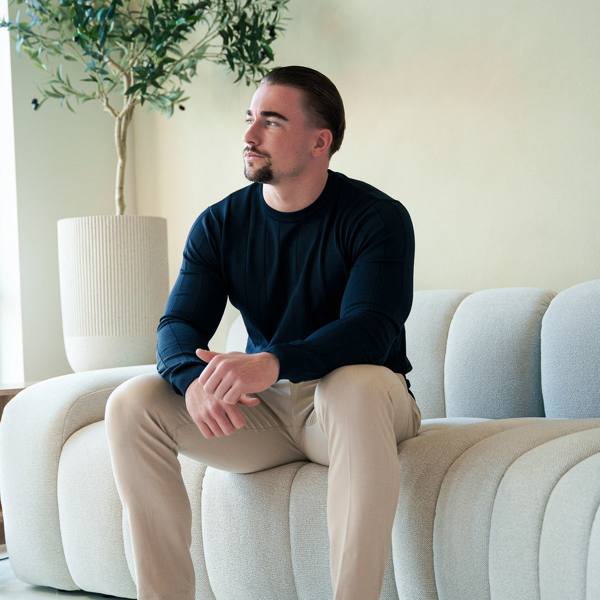 Der Alexander Pullover – Mitternachtstinte