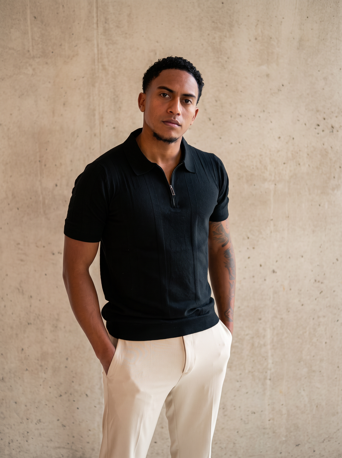 The Lucian Zip - Black