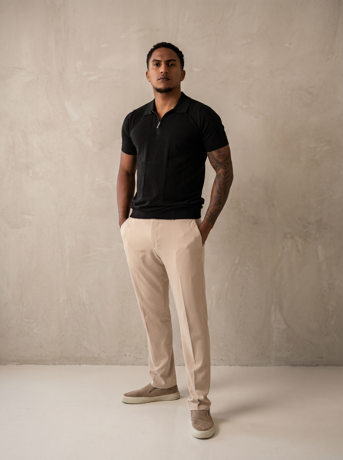 The Lucian Zip - Black